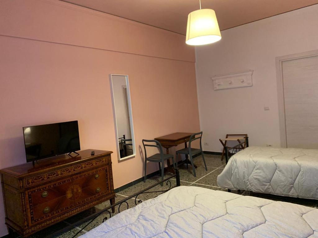 Ameli Guest house *